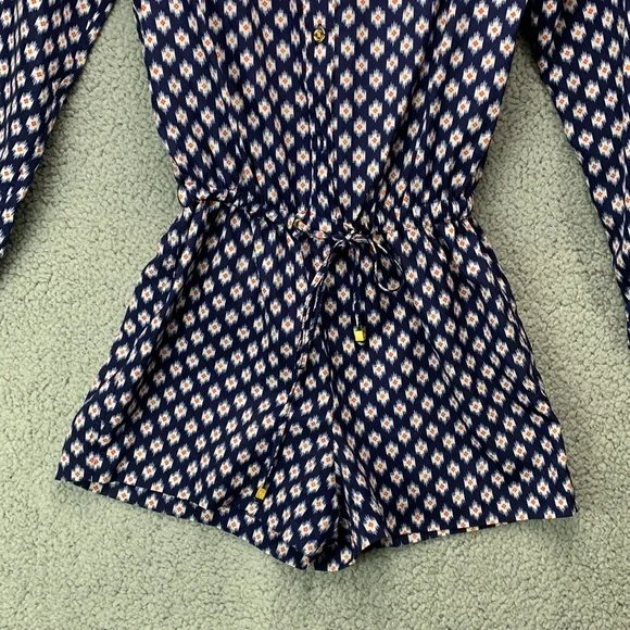 Michael Kors Romper Women’s Size XS Blue Long Sleeve Printed Shorts One Piece - Picture 3 of 12